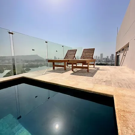 Old Duplex With Roof Pool Cartagena